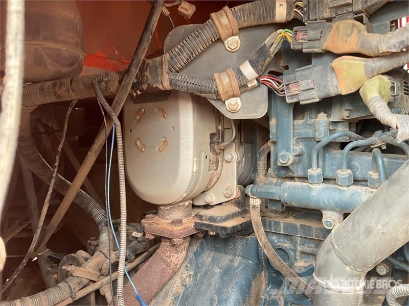 Ausa D1000AP 9 ton 4x4 Dumper Minidumprar