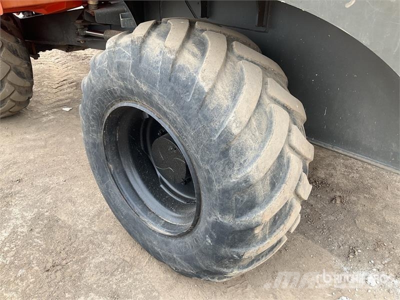 Ausa D1000AP 9 ton 4x4 Dumper Minidumprar