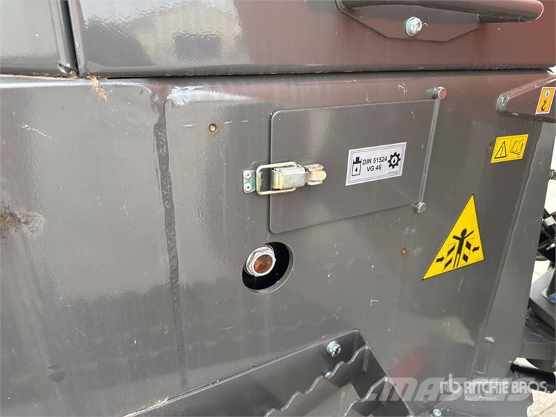 Ausa D1001APG 10.1 t 4x4 Swivel Dumper (Unused) Vyklápěcí dempry