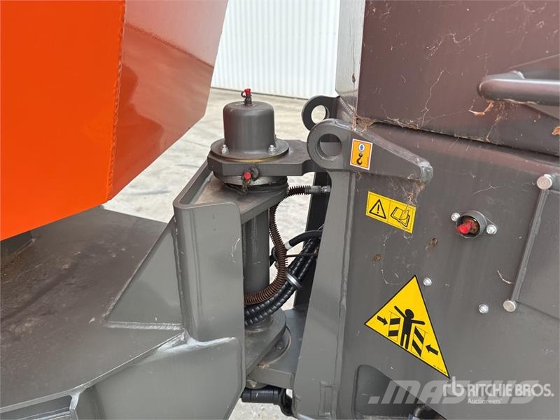 Ausa D1001APG 10.1 t 4x4 Swivel Dumper (Unused) Vyklápěcí dempry