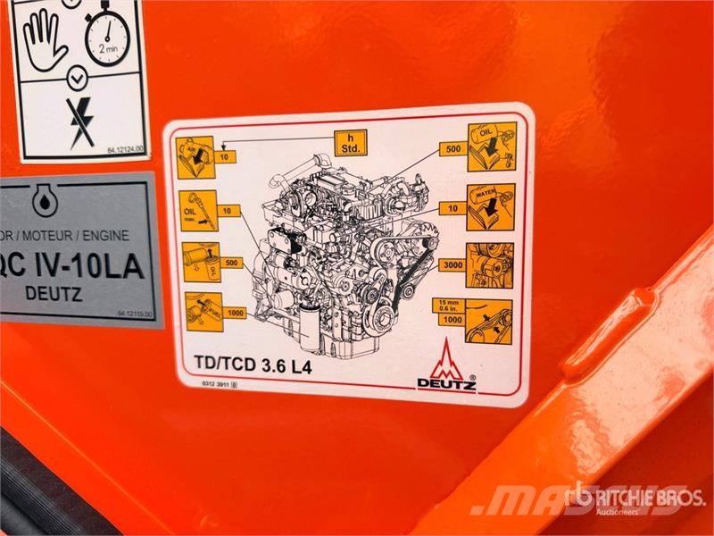 Ausa D1001APG 10.1 t 4x4 Swivel Dumper (Unused) 건설현장 덤프트럭