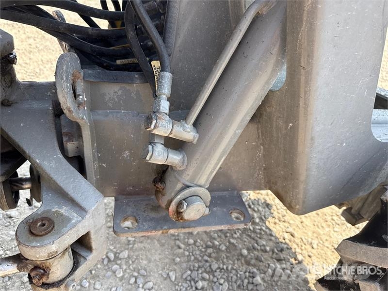 Ausa D100AHA 1.5 ton Hi-Tip Dumper عربات نقل قلابة للمواقع