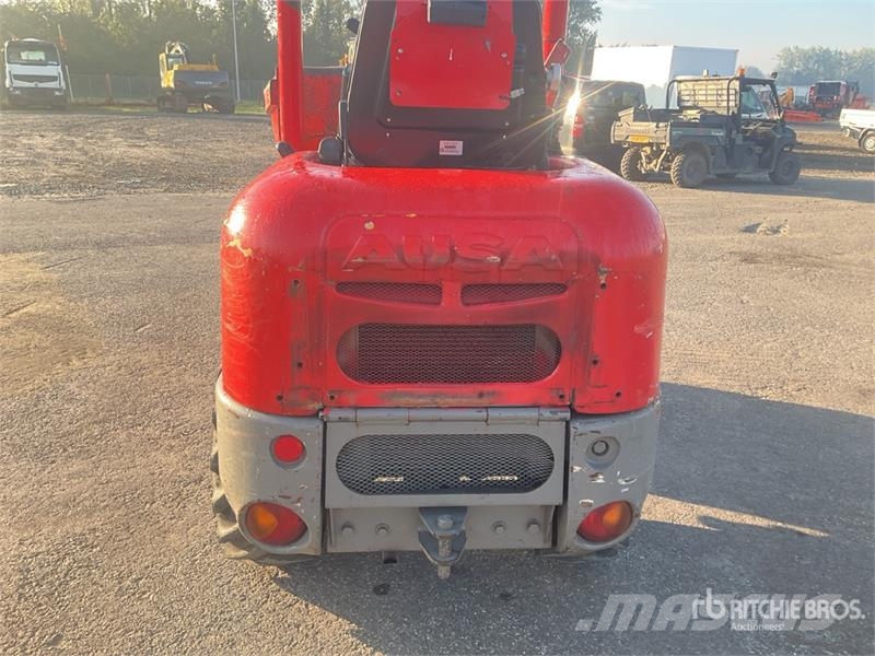 Ausa D120AHA 4x4 Hi-Tip Dumper 側卸礦車
