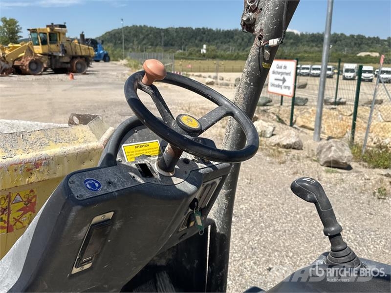 Ausa D120AHG 1.2 t 4x4 Swivel Motobasculeur Dumper Stavebné sklápače