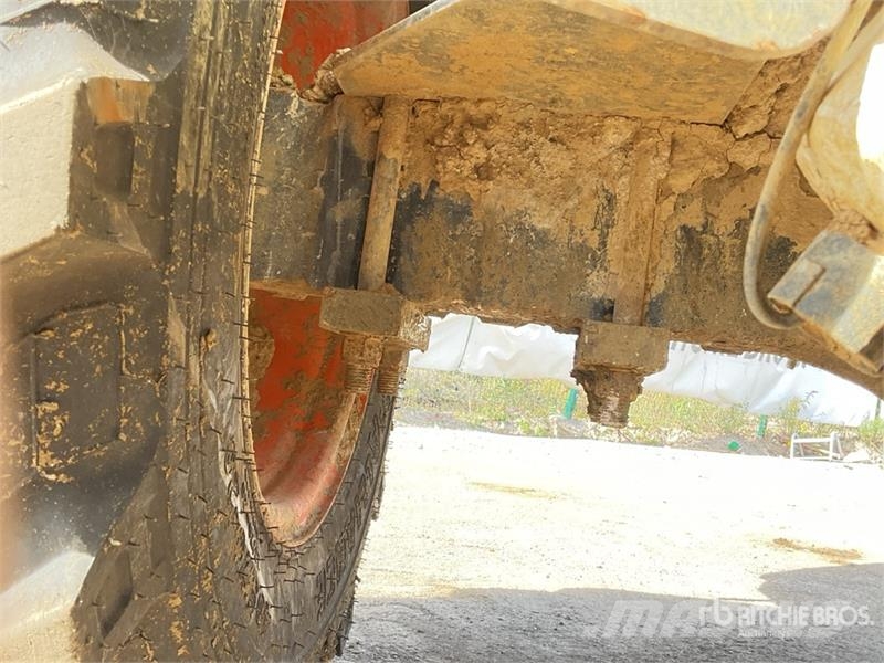 Ausa D600APG عربات نقل قلابة للمواقع