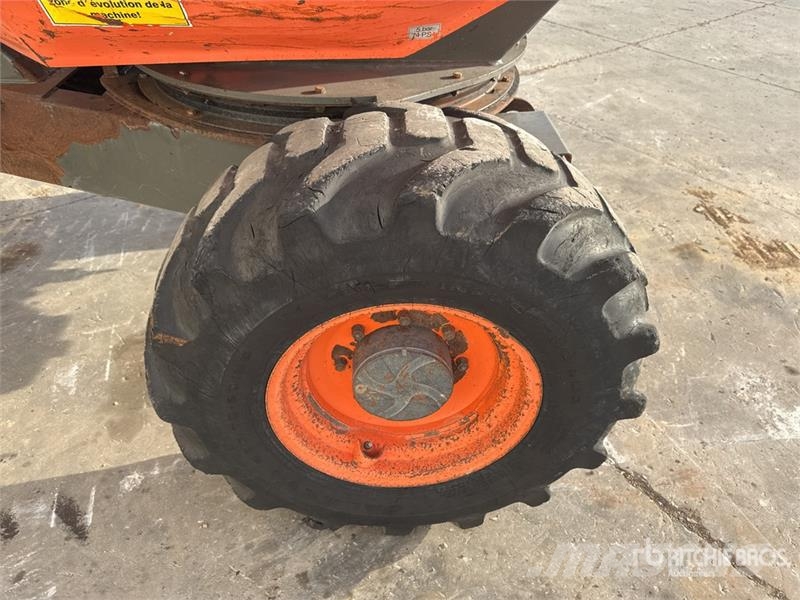 Ausa D600APG Damperi za gradilište