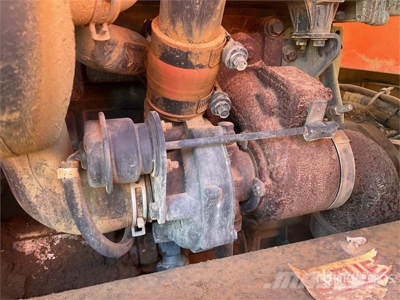Ausa D600APG عربات نقل قلابة للمواقع