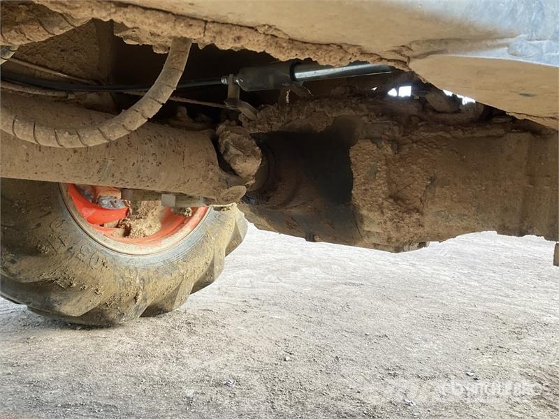 Ausa D600APG عربات نقل قلابة للمواقع