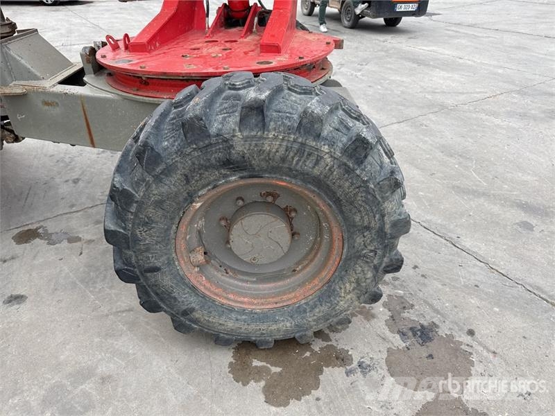 Ausa D600APG Dumpere