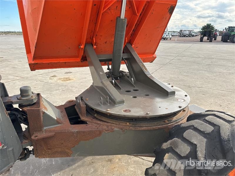 Ausa D600APG Damperi za gradilište
