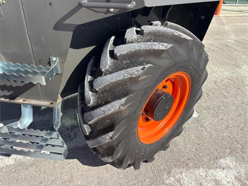 Ausa D601APG 4x4 Swivel Dumper (Unused) Demperi za gradilišta