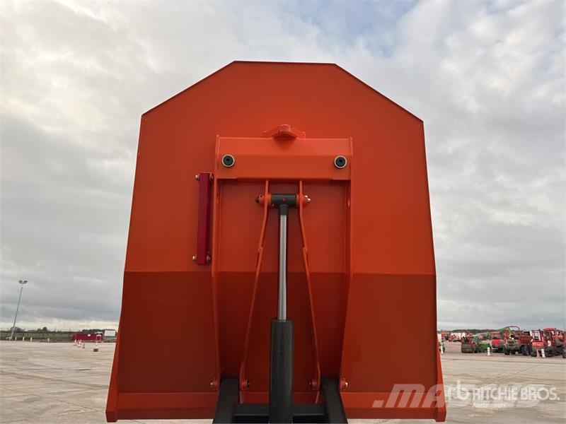 Ausa D601APG 6 t 4x4 Swivel Dumper (Unused) Minidumprar