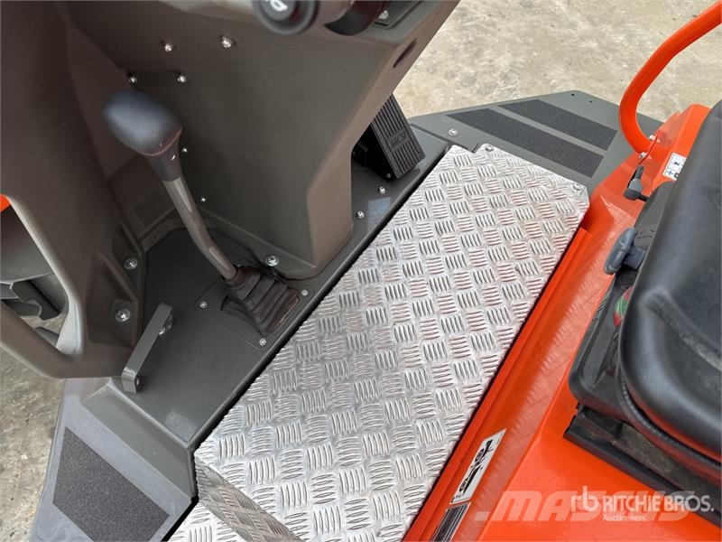 Ausa D601APG 6 t 4x4 Swivel Dumper (Unused) Minidumprar