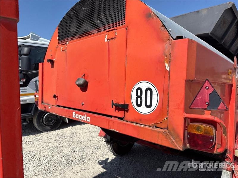 Bagela BA1000 T/A Asphalt Trailer Asfalto mašinų priedai