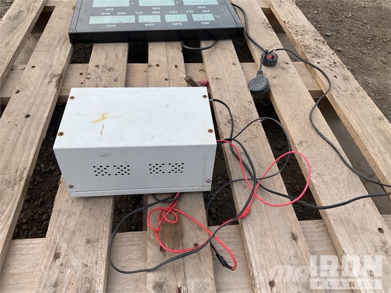 Battery Charger Polnilci