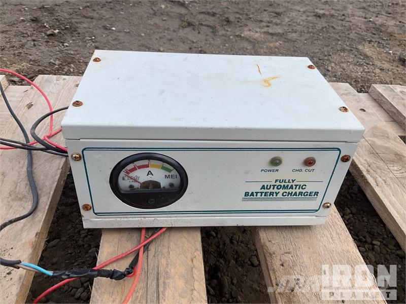 Battery Charger Polnilci