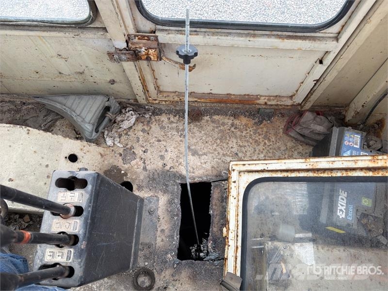 Battioni e Pagani FX 120 12000 kg Forklift (Inoperable) Diger