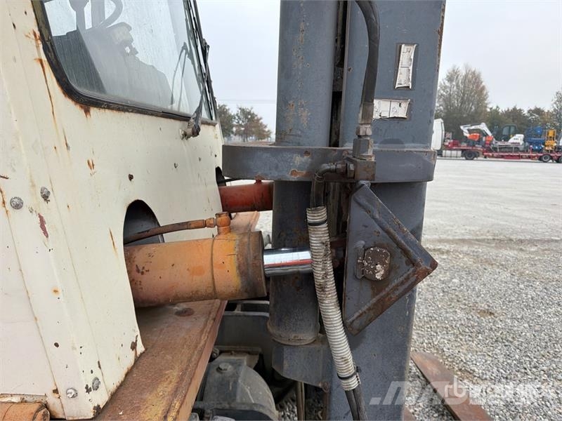 Battioni e Pagani FX 120 12000 kg Forklift (Inoperable) Diger
