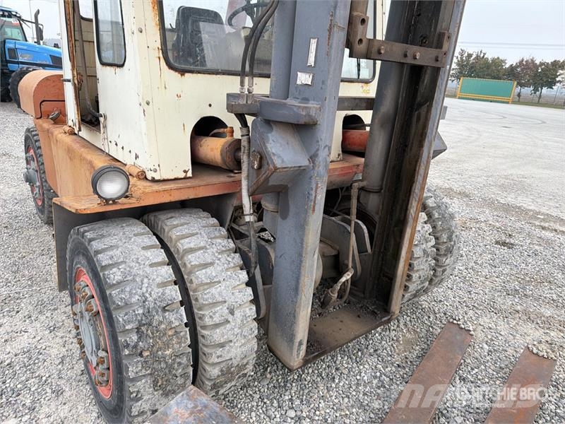 Battioni e Pagani FX 120 12000 kg Forklift (Inoperable) Diger