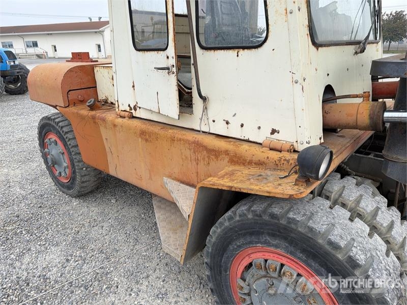Battioni e Pagani FX 120 12000 kg Forklift (Inoperable) Diger