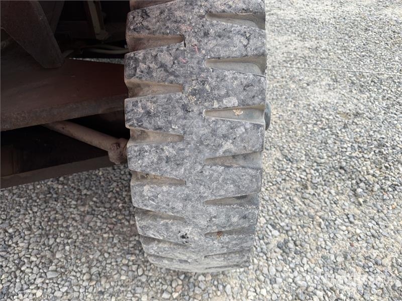 Battioni e Pagani FX 120 12000 kg Forklift (Inoperable) Diger