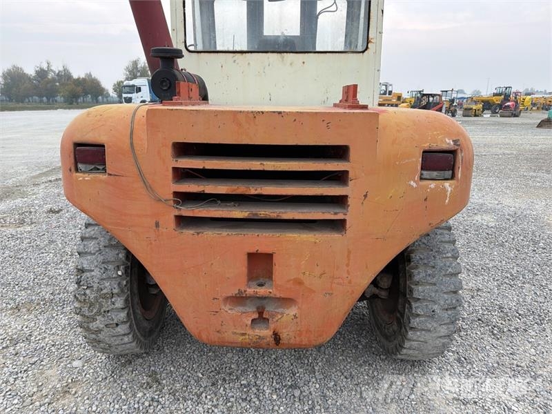 Battioni e Pagani FX 120 12000 kg Forklift (Inoperable) Diger