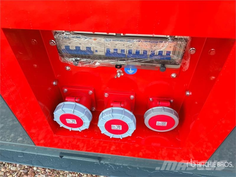 Bauer Generatoren GFS-120KW 150 kVA Skid-Mounted Generat Дизельные генераторы