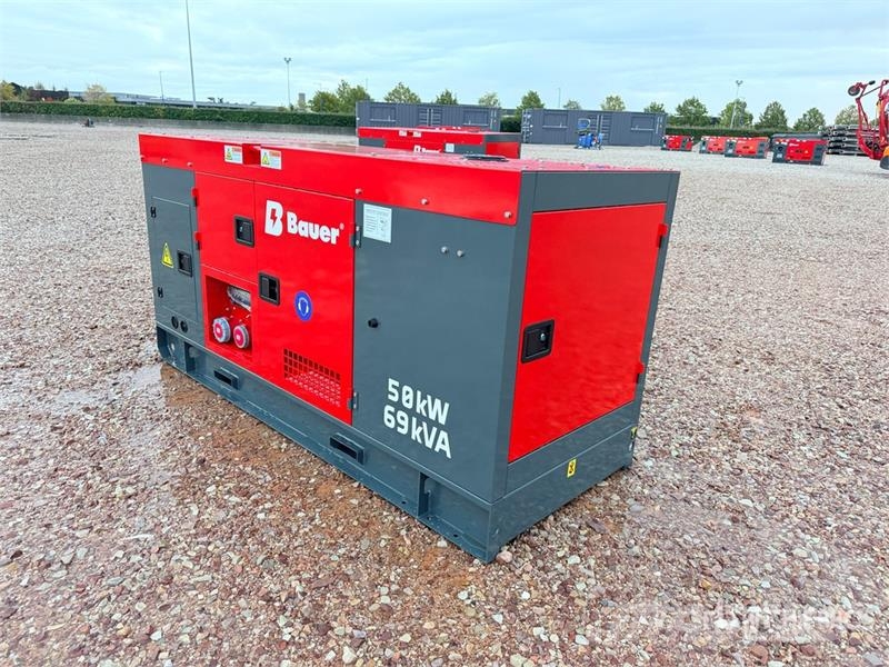 Bauer Generatoren GFS-50KW 62.5 kVA Skid-Mounted Generat Дизельные генераторы