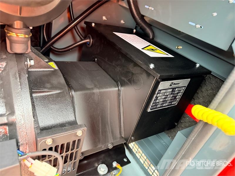 Bauer Generatoren GFS-24KW 30 kVA Skid-Mounted Generator 디젤 발전기