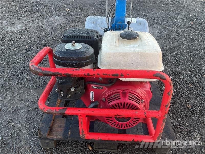 BCS 710 Rototiller Kardánhajtású ekék és Forgó-boronák