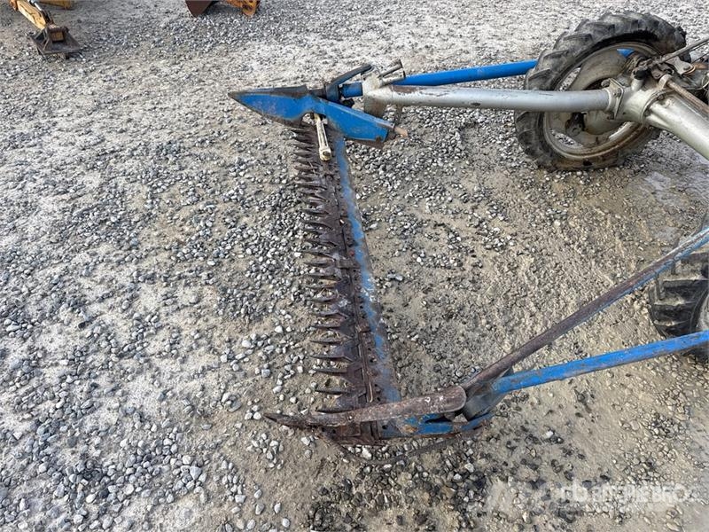 BCS Lawn Mower (Inoperable) ركوب الحشائش