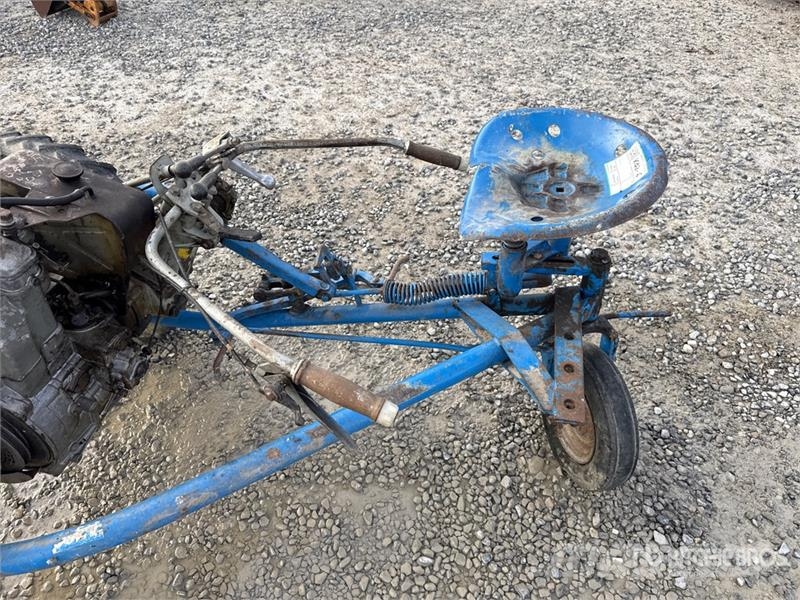 BCS Lawn Mower (Inoperable) ركوب الحشائش