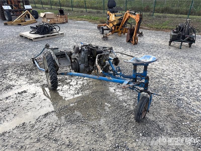 BCS Lawn Mower (Inoperable) ركوب الحشائش