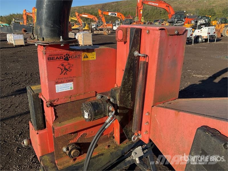  Bearcat 72854 Wood Chipper Drobilice drva / čiperi