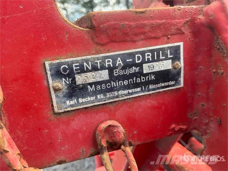 Becker Centra-Drill Seeder Drills