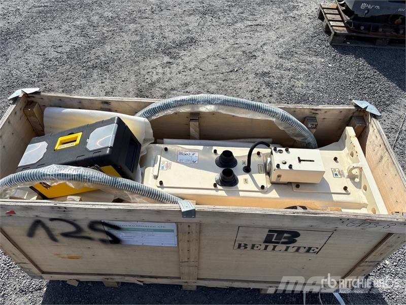 Beilite BLB125 Hydraulic Breaker (Unused) Hamers en brekers