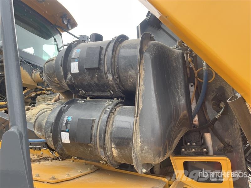 Bell ADT B50E 6x6 Articulated Dump Truck Zglobni demperji