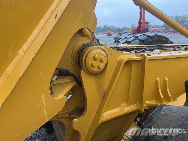 Bell ADT B50E 6x6 Articulated Dump Truck Zglobni demperji