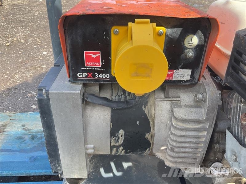 Belle of (2) Belle G3401 3.4 kVA Mobile Generator Set Diesel generatoren