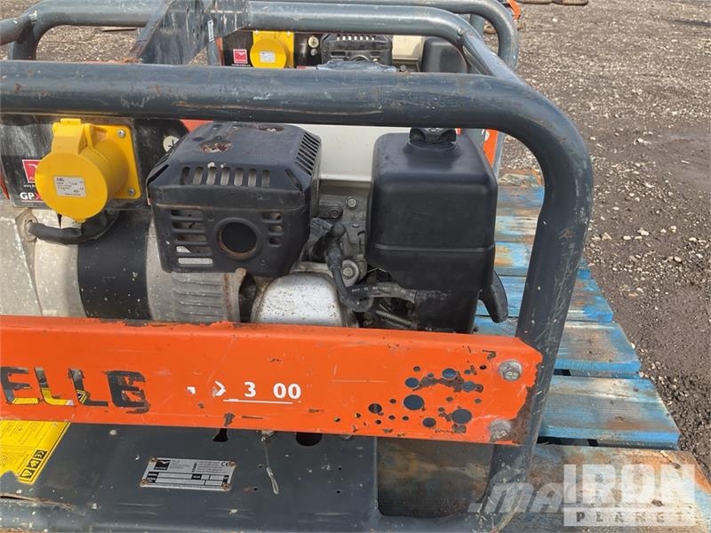 Belle of (2) Belle G3401S 3.7 kVA Mobile Generator Set Diesel generatoren
