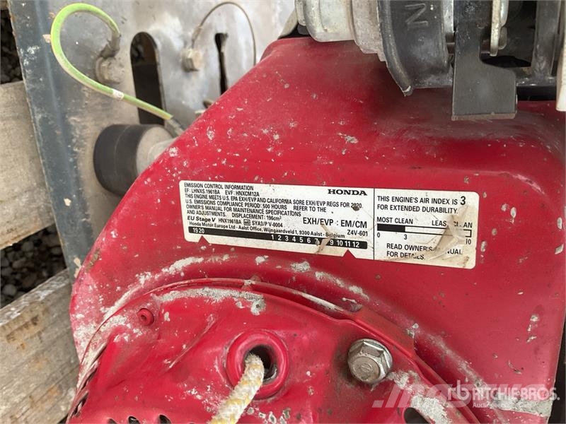 Belle of (2) Belle GPX 3400 3.4 kVA Mobile Generator Set Dīzeļģeneratori