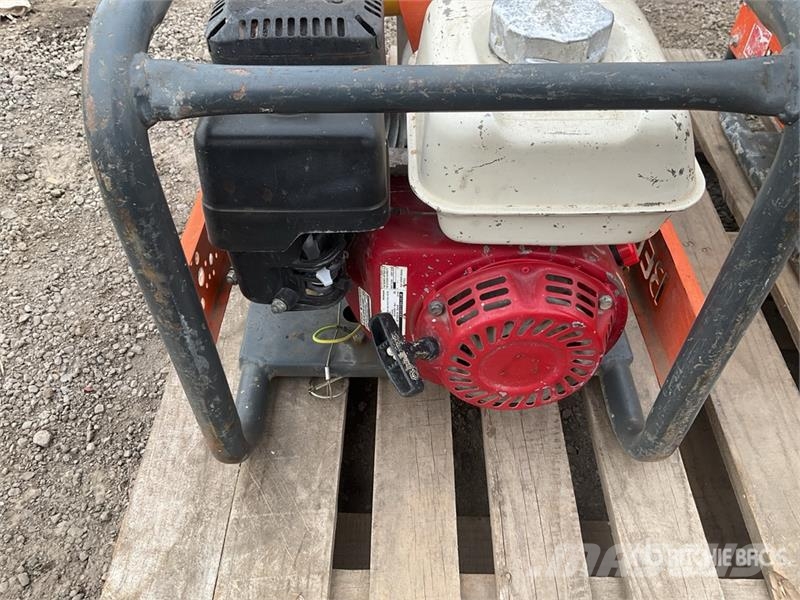 Belle of (2) Belle GPX 3400 3.4 kVA Mobile Generator Set Dīzeļģeneratori