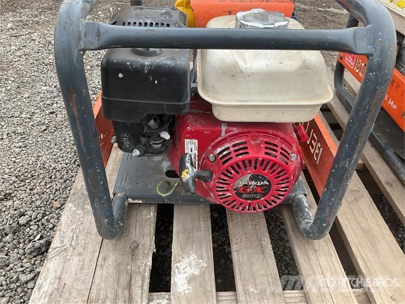 Belle of (2) Belle GPX 3400 3.4 kVA Mobile Generator Set Dīzeļģeneratori