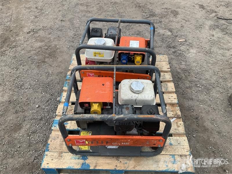 Belle of (2) Belle GPX 3400 3.4 kVA Mobile Generator Set Diiselgeneraatorid