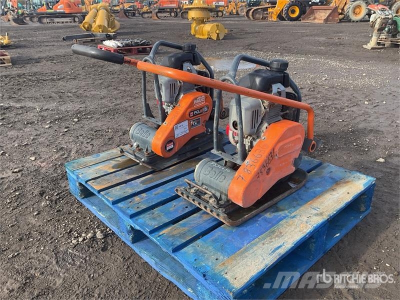 Belle of (2) Belle LC3251 Vibratory Plate Compactor Placas compactadoras