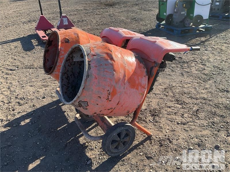 Belle of (2) Belle Portable Concrete Mixer Betong/sement blandere