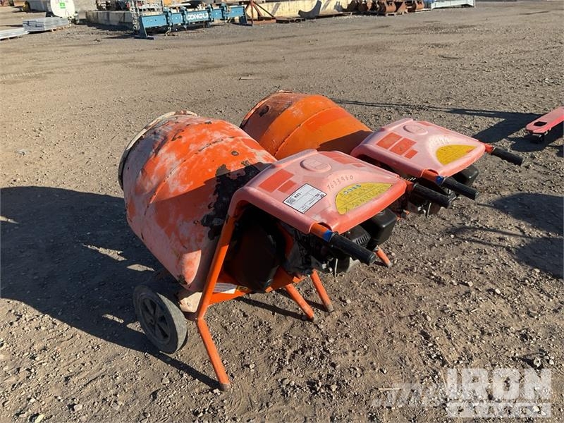 Belle of (2) Belle Portable Concrete Mixer Betong/sement blandere
