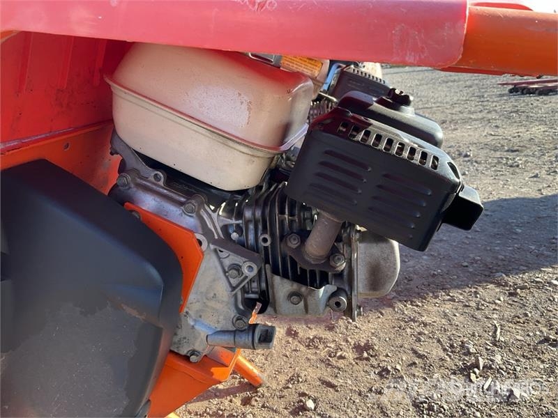Belle of (2) Belle Portable Concrete Mixer Betong/sement blandere