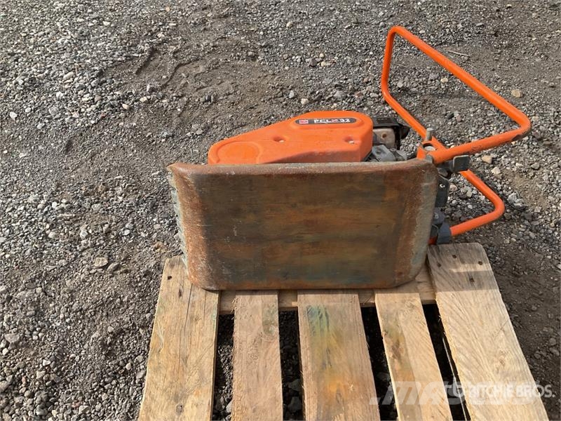Belle of (2) Belle Vibratory Plate Compactor Vibratori