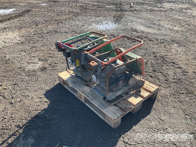 Belle of (2) Belle Vibratory Plate Compactor Vibro plošče